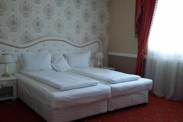 Hotel Conacul Din Ardeal