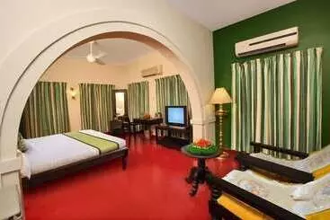 The River Retreat Heritage Ayurvedic Resort