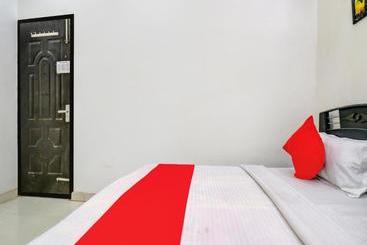 Отель Oyo 79443 Bliss Residency