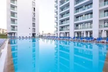 Lavia Hotels Lara