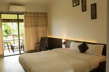 Resort Forest Inn