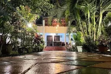 Bed & Breakfast Marari Charlys Homestay