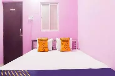 Hôtel Spot On 78945  Chanakya