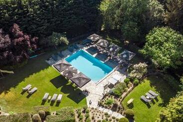 ホテル Aux Ecuries De La Reine