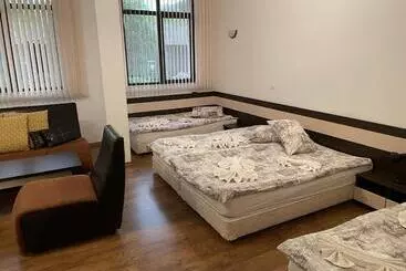 هتل Guesthouse Hitar Petar