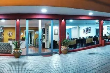 Nuevo Hotel Roble
