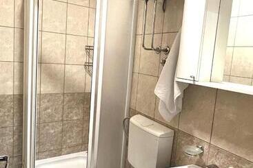 پانسیون Apartments Sirena