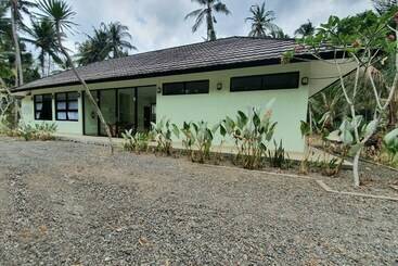 هتل Puput Resort Batulayar Senggigi By Oyo Rooms