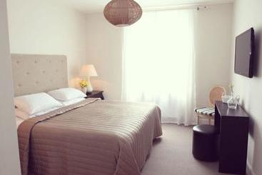 فندق Blue Pigeons