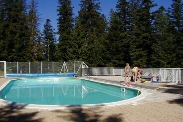 هتل Restaurant Le Blanchon