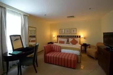 Seashell Julaia Hotel And Resort