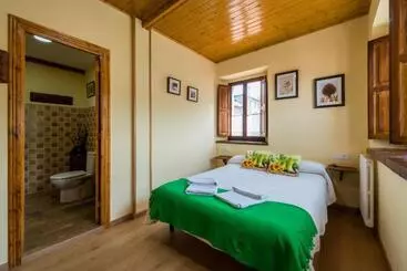 ペンション Hostal Peña Santa