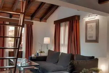 آپارتمان‌های توریست‌ها Apartamentos Muralla Ziri