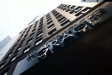 호텔 45 Times Square