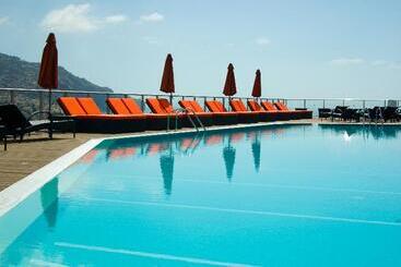 هتل The Views Baia - Adults Only