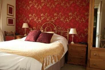 فندق Tower House 1066