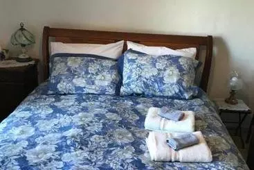 Tophouse Historical Inn Bed And Breakfast