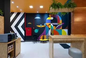 هتل آپارتمان Mural Living Hotel Manaus