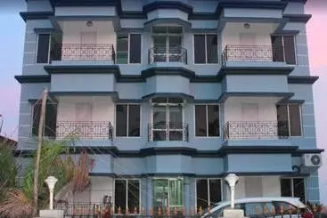 Arya Beach Resort