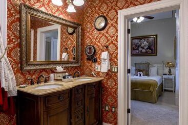 Heber Senator Bed And Breakfast