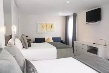 Otel Monumental