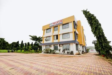 Spot On Hotel Mayur Residency