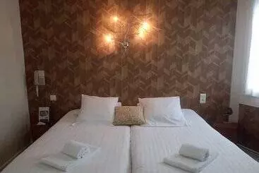 Hotel Le Saint Pierre, La Bauleescoublac