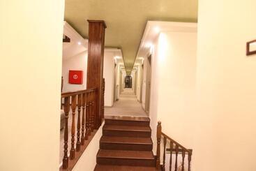 فندق Alpin Llogara