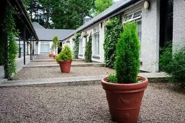 Hotel Brown Trout Golf & Country Inn