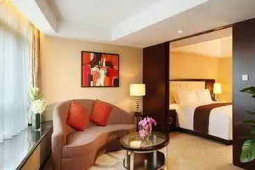 هتل Howard Johnson Business Club