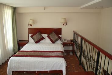 בית מלון כפרי King Parkview