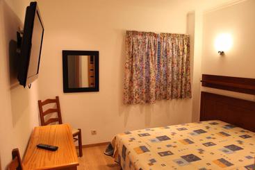 Apartamentos Parque Mourabel