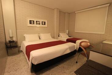 فندق Confiance Batel