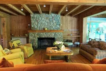 Hotel Hosteria El Establo