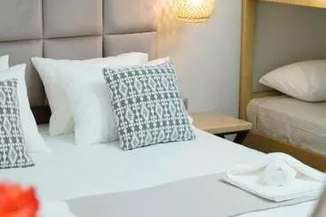 هتل آپارتمان Iliomagic Luxury Suites Thassos