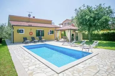 コテージ Beautifull Spacious Family Villa With Private Pool, Privacy And Relax Guaranteed