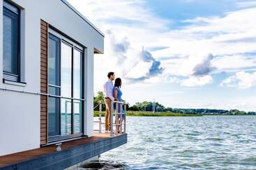 ホテル Well Hausboote