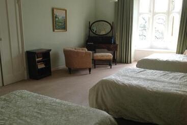 צימר Greenham Hall