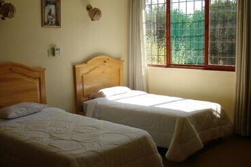 ホテル La Maison Suisse