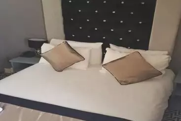 The Castle Hotel Neath