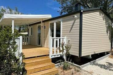 فندق Camping Beau Rivage