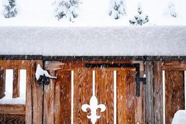 ホテル Ultima Courchevel Belvedere