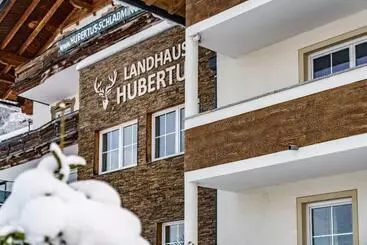 Hotelli Landhaus Hubertus Wellness & Breakfast
