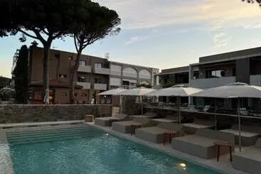 Hotel Hôtel La Ménado