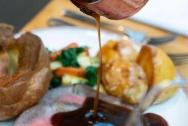 בית מלון כפרי Plum And Partridge Husthwaite