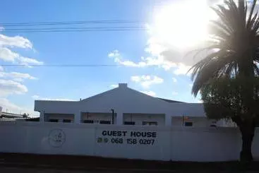 Pensió Thamani Guest House