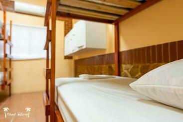 Herberge Yellow Belly Backpackers