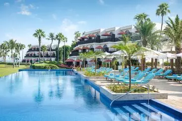 هتل Ja The Resort Ja Palm Tree Court, Dubai