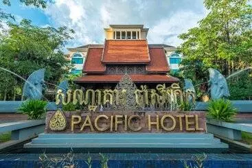Pacific Hotel & Spa