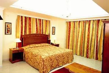 Safi Landmark Hotel & Suites